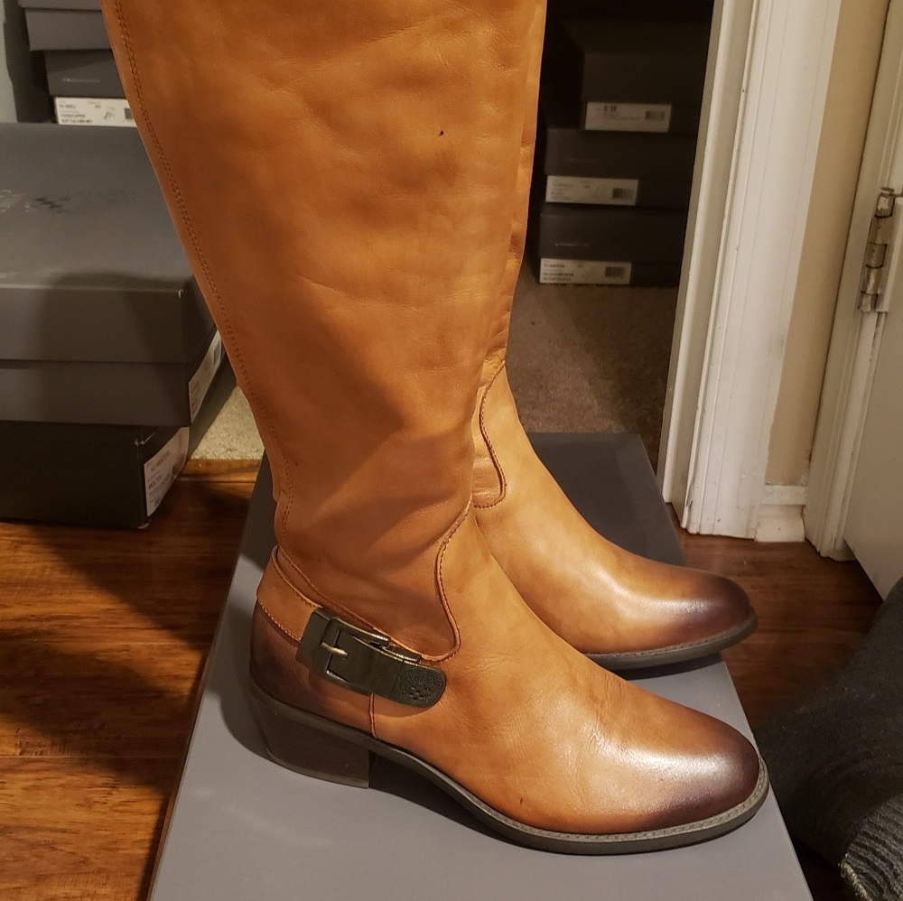 Vince Camuto Boots